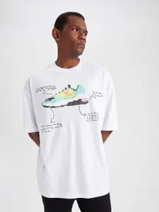 DeFacto Men Typography Printed Drop-Shoulder Sleeves Pure Cotton T-shirt