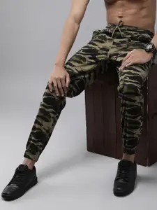The Roadster Life Co. Men Mid-Rise Camouflage Printed Joggers