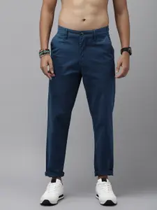 The Roadster Lifestyle Co. Men Loose Fit Low-Rise Chinos Trousers