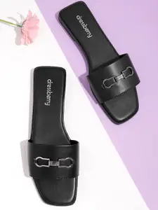 DressBerry Women Open Toe Flats with Metal Detail