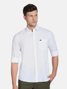 Arrow Sport Men White Slim Fit Pure Cotton Casual Shirt