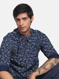 Flying Machine Men Slim Fit Floral Printed Pure Cotton Casual Shirt