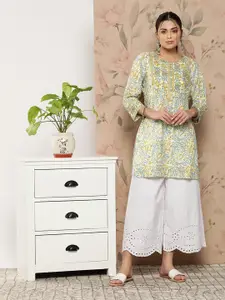 KALINI Floral Printed Gotta Patti Kurta