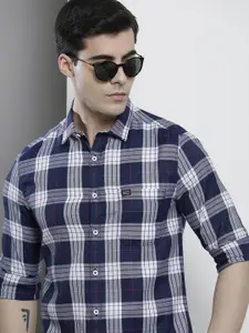 The Indian Garage Co Men Regular Fit Checked Casual Shirt