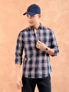 The Indian Garage Co Men Regular Fit Checked Casual Shirt
