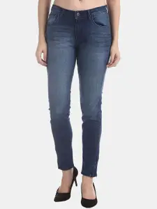 V-Mart Women Classic Light Fade Cotton Mid-Rise Jeans