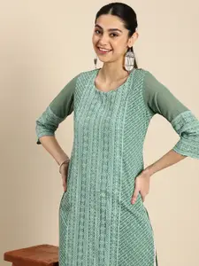 Anouk Floral Embroidered Chikankari Kurta