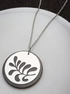 VOGUE PANASH Silver-Plated Circular Shaped Necklace