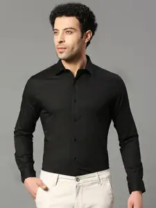 INVICTUS Men Spread Collar Formal Shirt