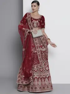 Fusionic Embroidered Thread Work Semi-Stitched Lehenga & Unstitched Blouse With Dupatta