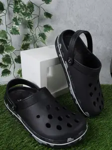 Carlton London Men Rubber Clogs