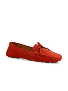 Eske Women Textured Leather Loafers