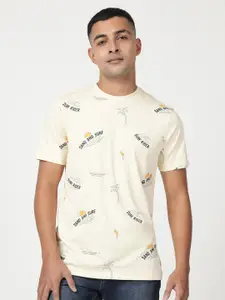 Lee Men Typography Printed Round Neck Short Sleeve Cotton T-shirt