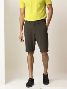 RARE RABBIT Men Trip Mid Rise Slim Fit Shorts