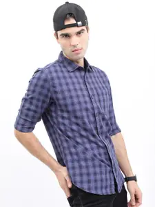 HIGHLANDER Men Checked Slim Fit Casual Shirt