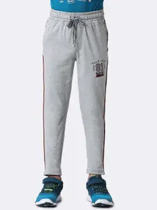 Van Heusen Boys Mid-Rise Printed Cotton Smart Tech Easy Stain Release Track Pants