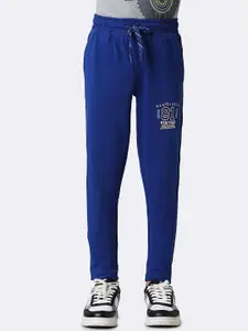 Van Heusen Boys Typography Printed Cotton Smart Tech Easy Stain Release Track Pants