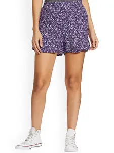 Sera Women Printed Regular Shorts