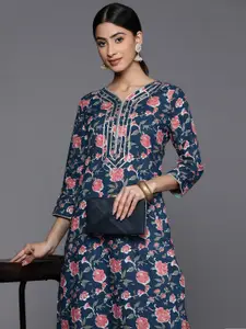 Varanga Ethnic Motifs Printed Gotta Patti Straight Kurta