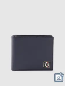 Tommy Hilfiger Men Applique Leather Two Fold Wallet