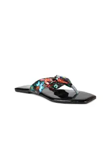 Inc 5 Women Printed T-Strap Flats