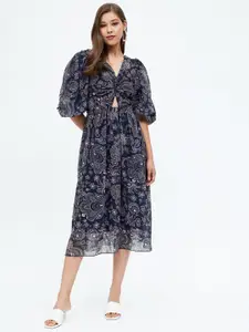 Harpa Floral Printed Gathered Puff Sleeves Midi A-Line Dress