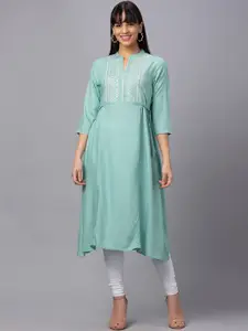 Globus Women Yoke Design Band Collar Thread Work Kurta