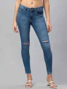 Globus Women Skinny Fit Slash Knee Light Fade Stretchable Jeans