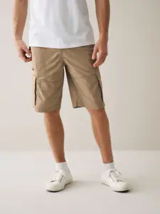 NEXT Men Pure Cotton Mid-Rise Cargo Shorts With Adjustable Belt