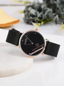 Voylla Women Dial & Stainless Steel Bracelet Style Straps Analogue Watch 8905124489781