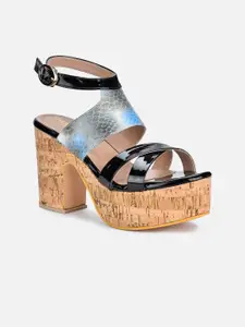 VALIOSAA Block Sandals With Buckles