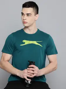 Slazenger Men Brand Logo Printed Running T-shirt
