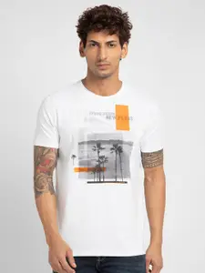 SPYKAR Men Graphic Printed Slim Fit T-shirt