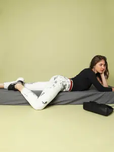 Vero Moda Women Printed Skinny Fit High-Rise Cotton Jeans