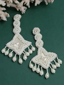Moedbuille Women Beads & Pearls Contemporary Drop Earrings