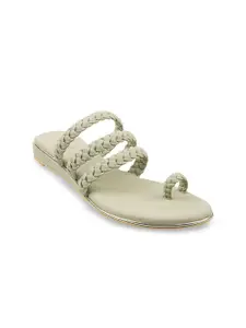 Mochi Women Textured One Toe Flats