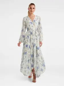 Forever New V-Neck Floral Printed Accordion Pleats Maxi Dress With Belt