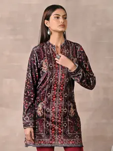 Lakshita Printed Velvet Mandarin Collar Kurti