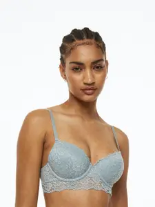 H&M Padded Underwired Lace Bra