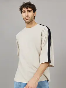 Styli Contrast Panel Drop-Shoulder Sleeves Cotton Relaxed Fit T-shirt