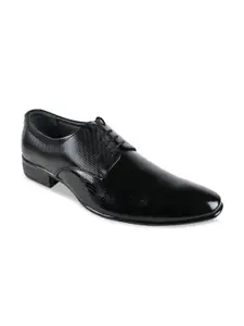Regal Men Textured Leather Formal Oxfords