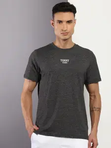 Tommy Hilfiger Men Short Sleeves Round Neck T-shirt