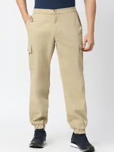 Thomas Scott Men Comfort Mid-Rise Easy Wash Cargo Trousers
