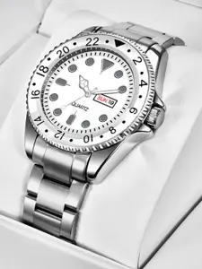 Shocknshop Men Stainless Steel Bracelet Style Straps Analogue Watch WCH73Silver