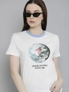 Levis Women Printed Pure Cotton T-shirt