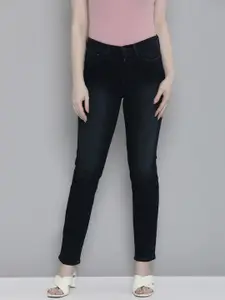Levis Women Slim Fit Light Fade Stretchable Jeans
