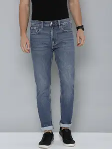 Levis Men Tapered Fit Light Fade Stretchable Mid-Rise Jeans