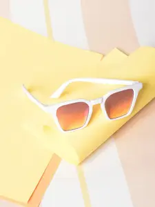 HAUTE SAUCE by  Campus Sutra HAUTE SAUCE by Campus Sutra Women Wayfarer Sunglasses with Polarised Lens SUM23_HSSG1136