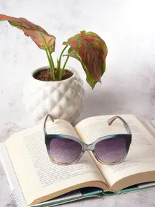 HAUTE SAUCE by  Campus Sutra Women Cateye Sunglasses with Polarised Lens SUM23_HSSG1151