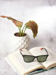 HAUTE SAUCE by  Campus Sutra Women UV Protected Lens Wayfarer Sunglasses SUM23_HSSG1076